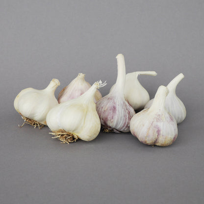 Small garlic bulbs mixed together